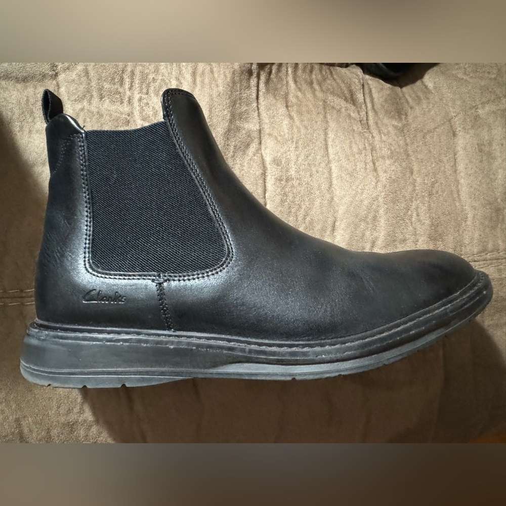 Clarks Mens Chelsea Boot